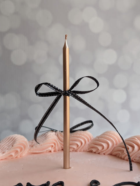 Bow Cake
