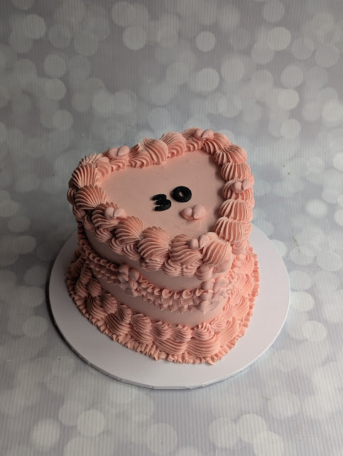 Vintage style heart cake