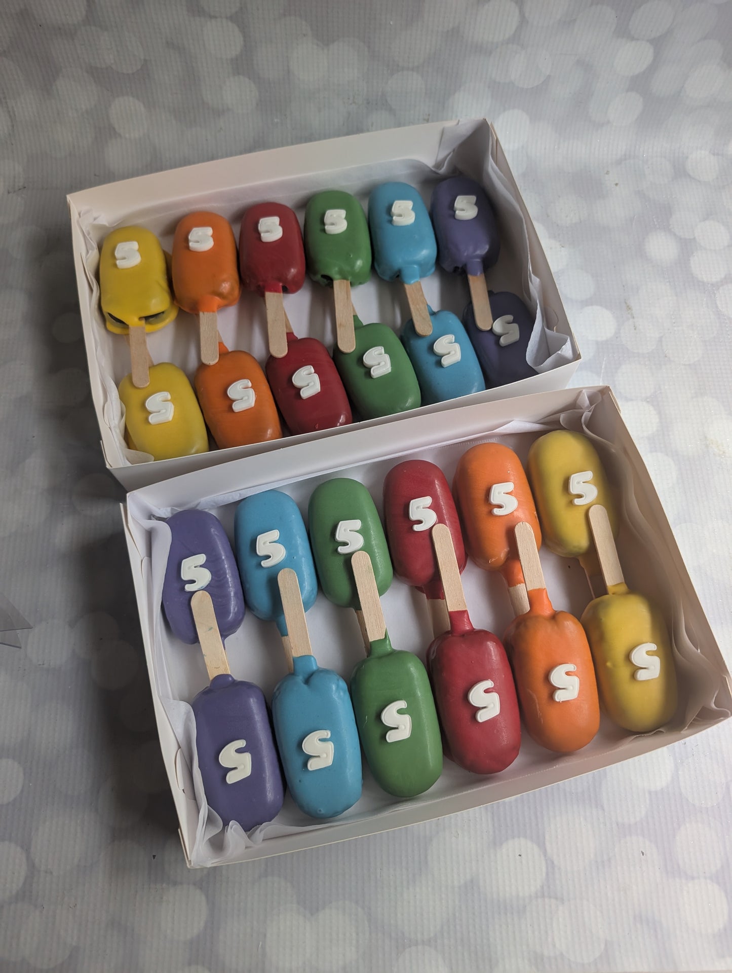 Cakesicles